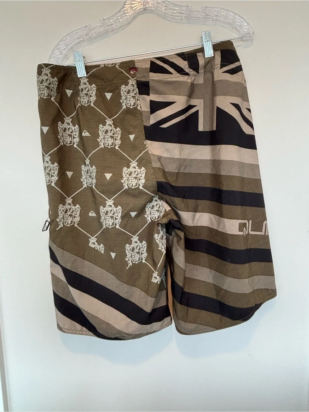 Quiksilver Olive, Beige & Black Striped Board Shorts 🇬🇧